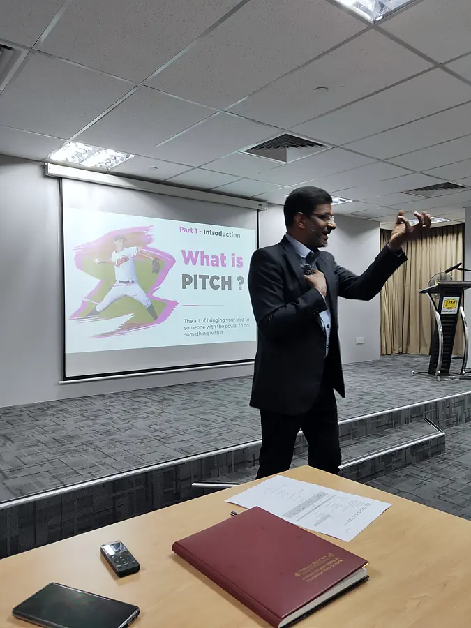 The Master Pitch, photo 2 of 7